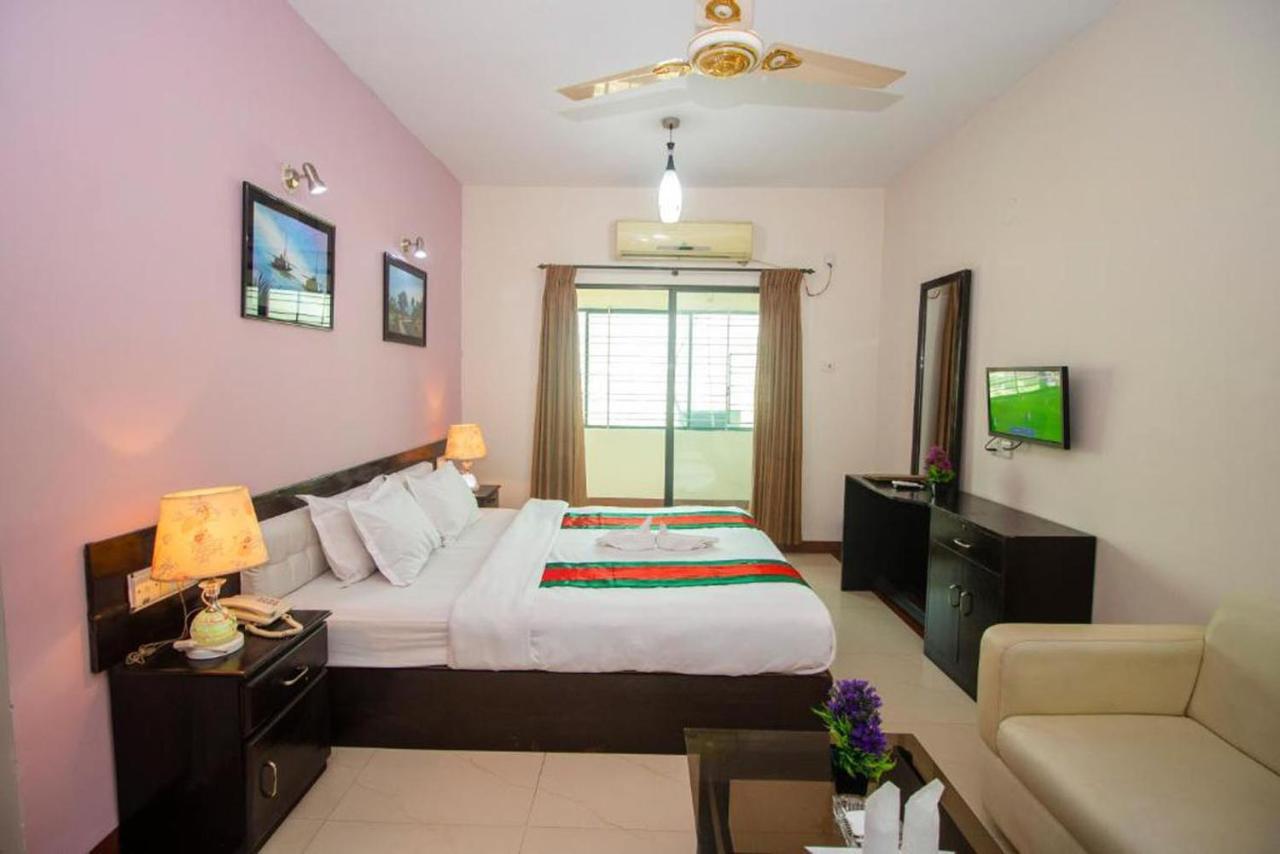Hotel The Rahmania International Dhaka Buitenkant foto