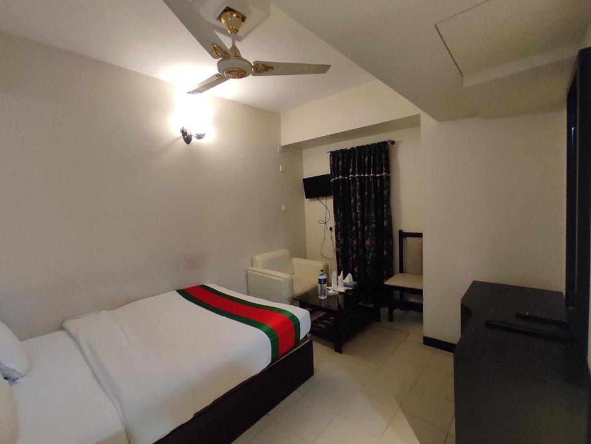 Hotel The Rahmania International Dhaka Buitenkant foto