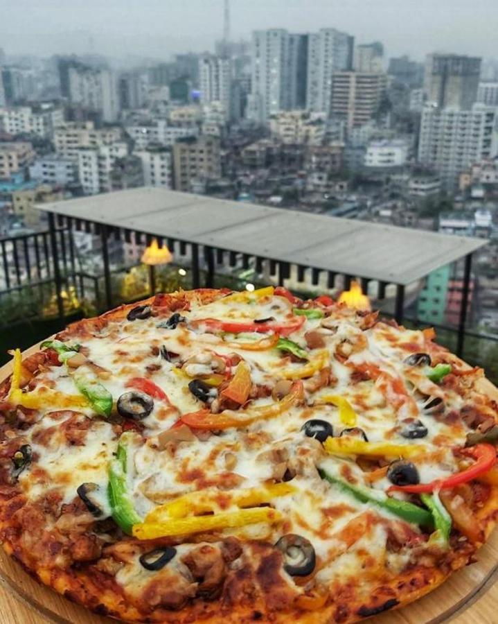 Hotel The Rahmania International Dhaka Buitenkant foto