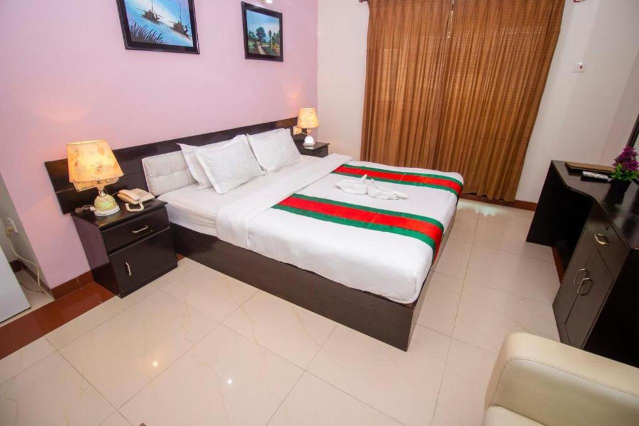 Hotel The Rahmania International Dhaka Buitenkant foto