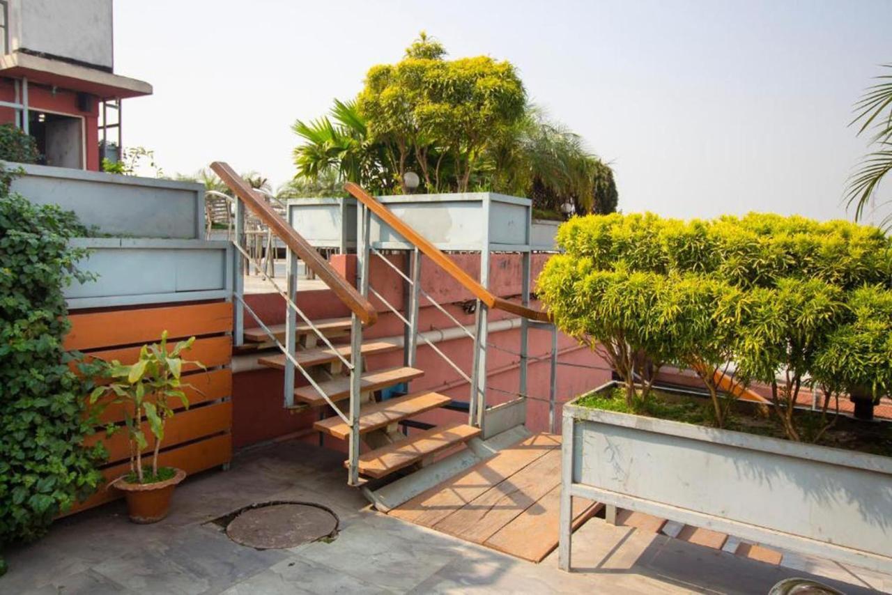 Hotel The Rahmania International Dhaka Buitenkant foto