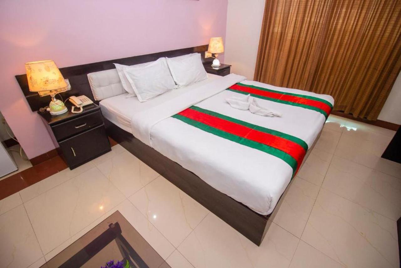 Hotel The Rahmania International Dhaka Buitenkant foto