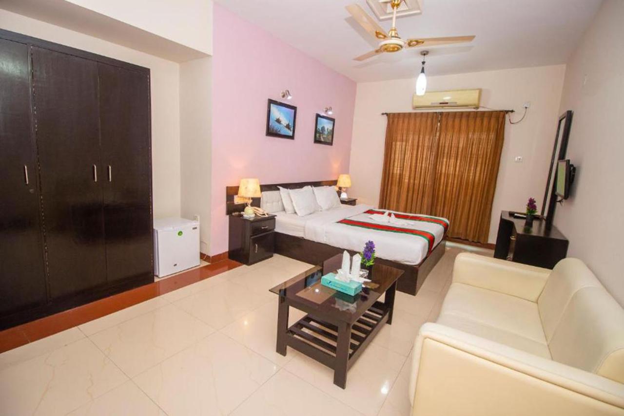 Hotel The Rahmania International Dhaka Buitenkant foto